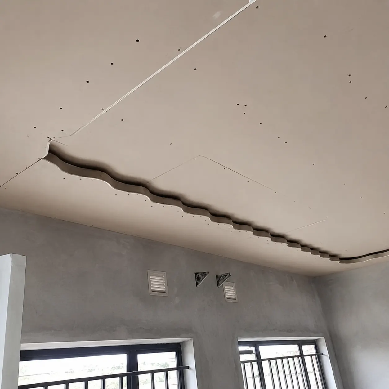 Ceiling finishing work